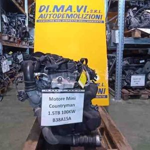 MINI Countryman con motore B38A15A da ricambi